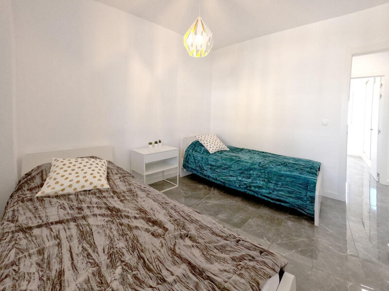 2 bedroom Apartment for sale 2 bedroom Apartment for sale