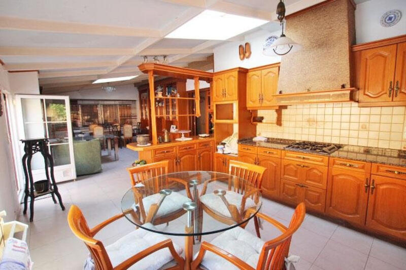 6 sovrum Villa till salu