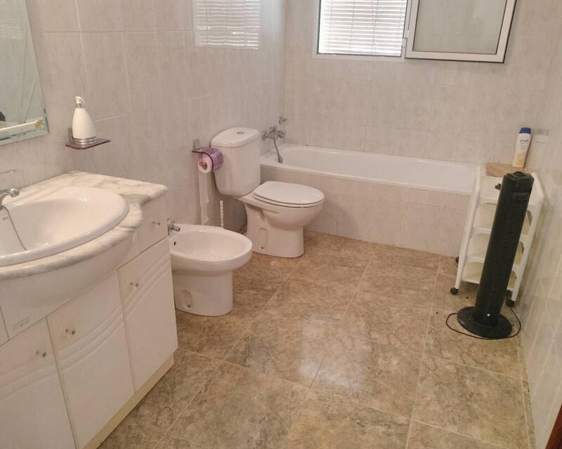 3 slaapkamer Landhuis Te koop