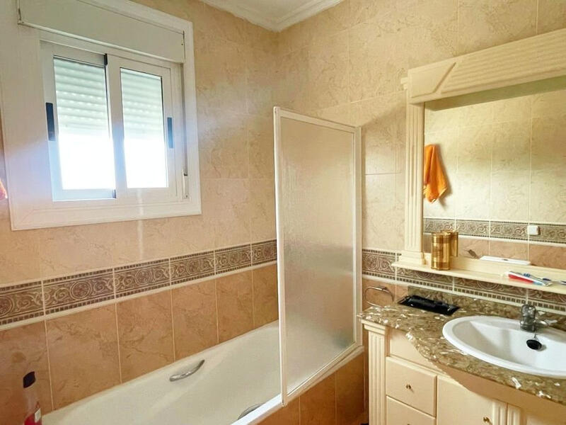 3 chambre Auberge à vendre