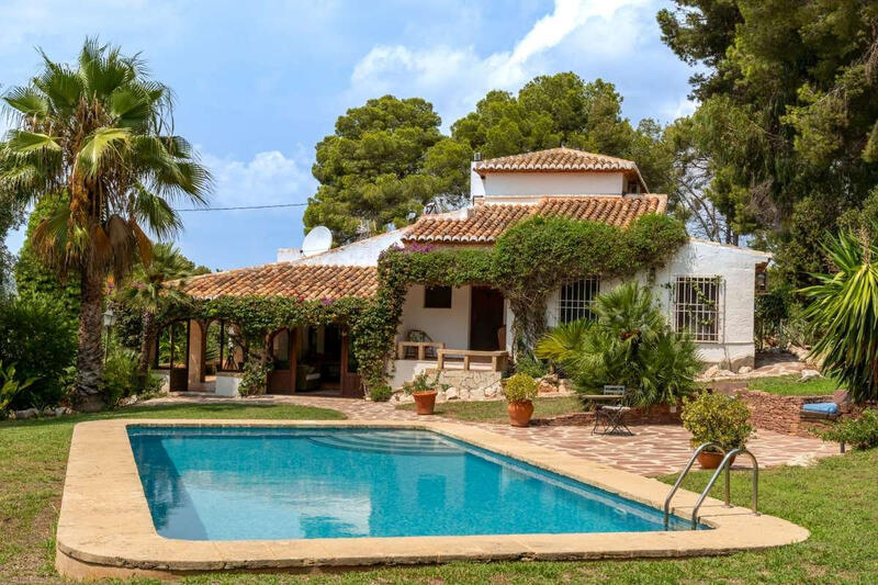 Villa til salgs i Javea, Alicante