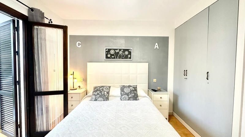 1 bedroom Apartment for sale