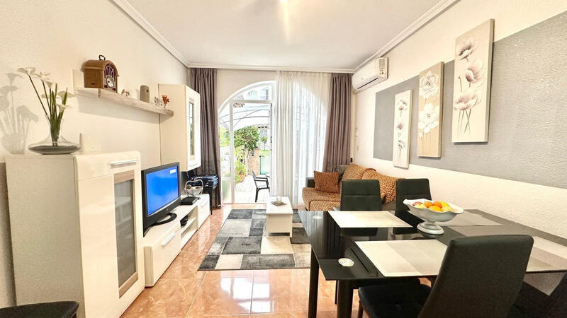 1 bedroom Apartment for sale
