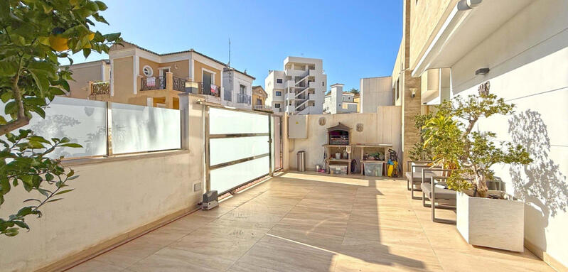 3 slaapkamer Villa Te koop 3 slaapkamer Villa Te koop