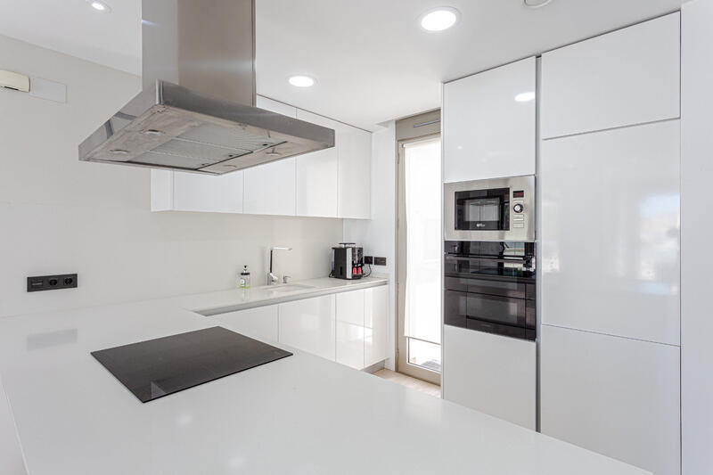 4 спальная комната вилла продается 4 спальная комната вилла продается