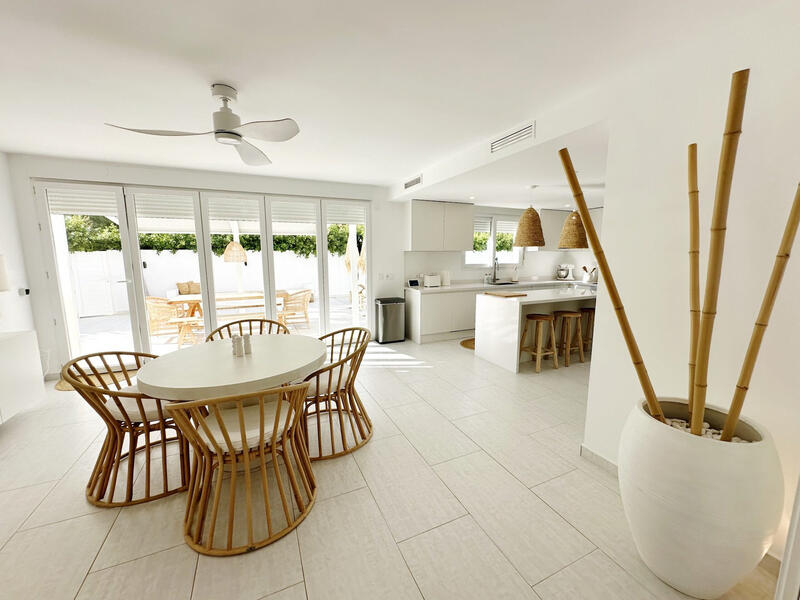 4 sovrum Villa till salu