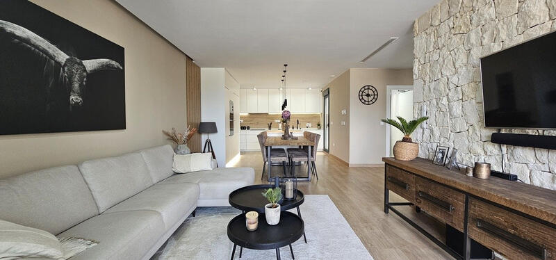 3 спальная комната вилла продается