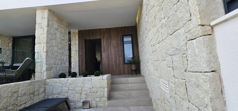 3 спальная комната вилла продается