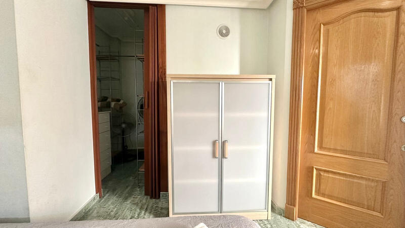 2 slaapkamer Appartement Te koop