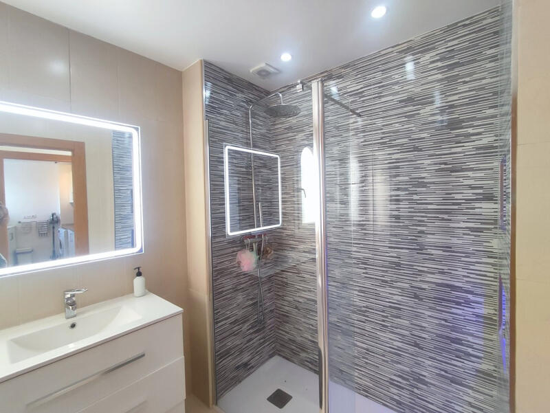 2 chambre Appartement à vendre