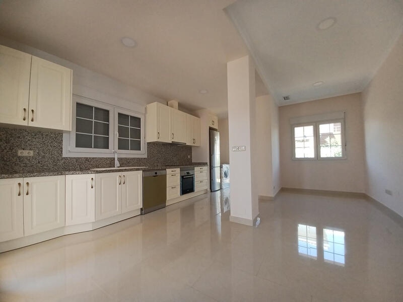 4 slaapkamer Villa Te koop