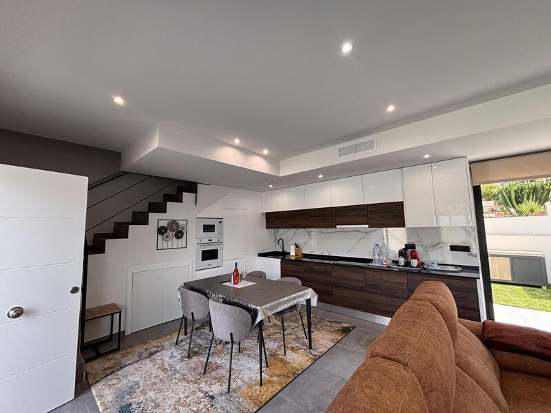 2 Cuarto Villa en venta 2 Cuarto Villa en venta