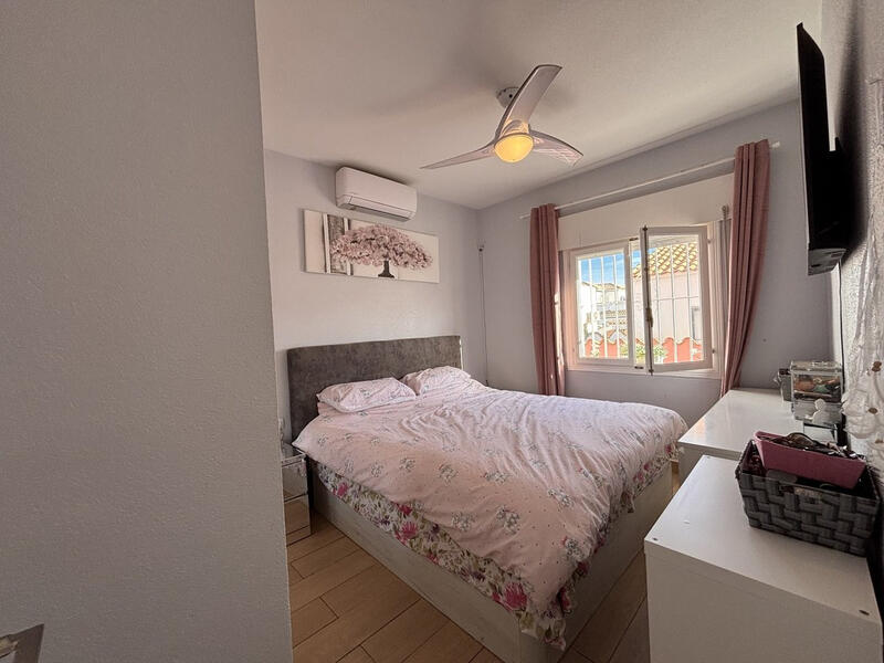 5 chambre Villa à vendre 5 chambre Villa à vendre