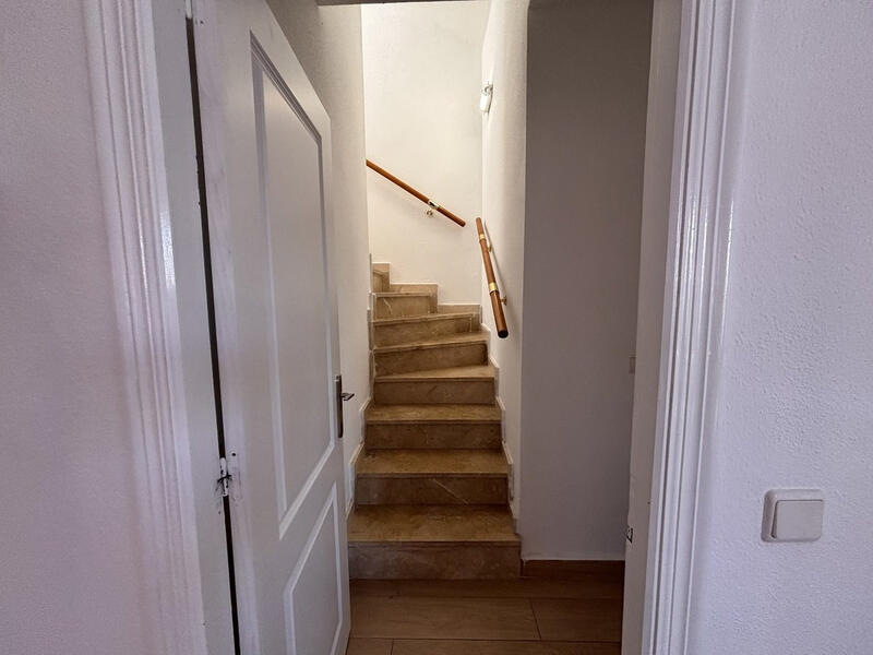 5 chambre Villa à vendre 5 chambre Villa à vendre