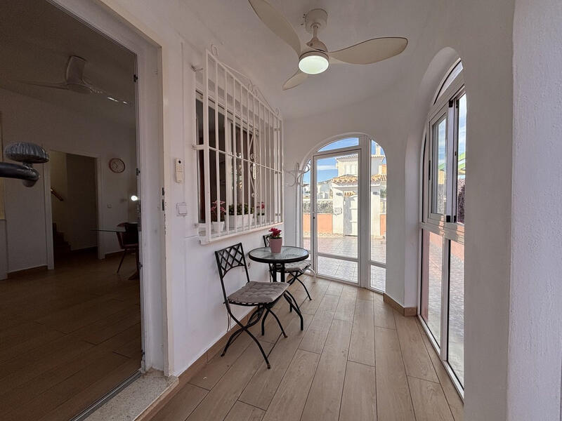 5 chambre Villa à vendre 5 chambre Villa à vendre