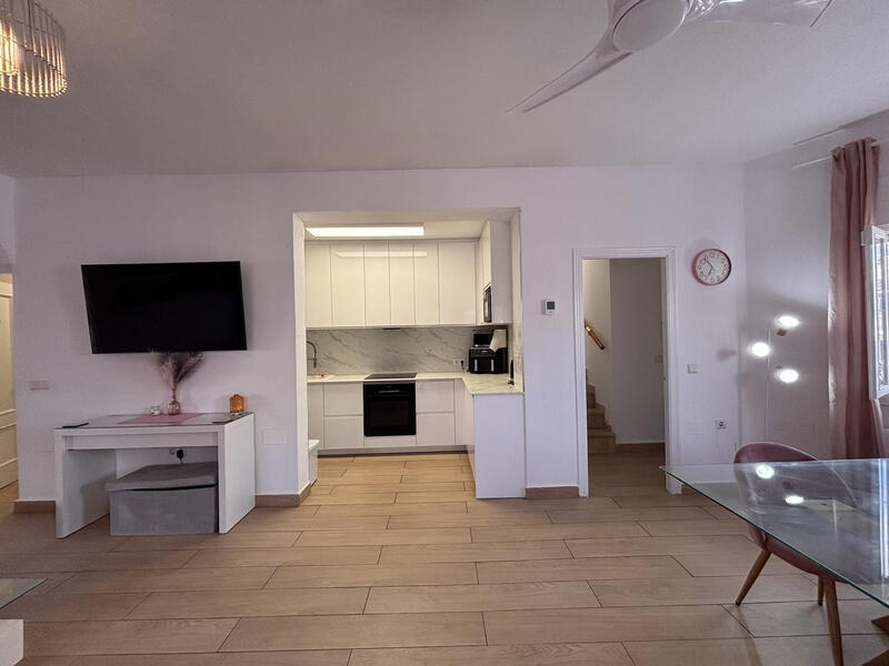 5 chambre Villa à vendre 5 chambre Villa à vendre