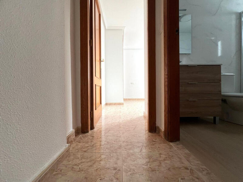 2 slaapkamer Appartement Te koop