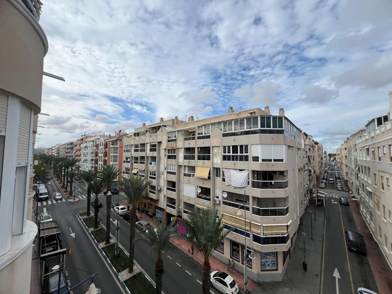 2 slaapkamer Appartement Te koop