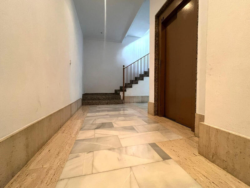 2 slaapkamer Appartement Te koop