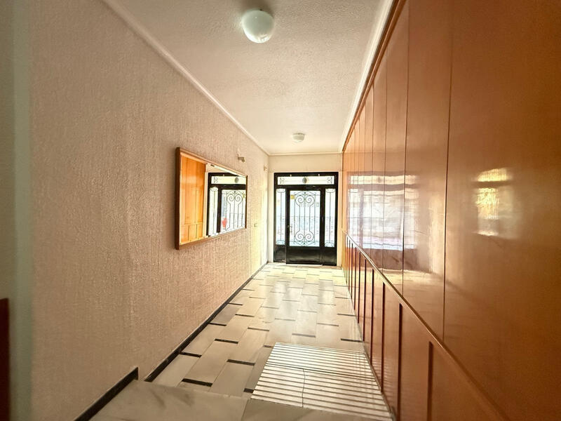 1 slaapkamer Appartement Te koop