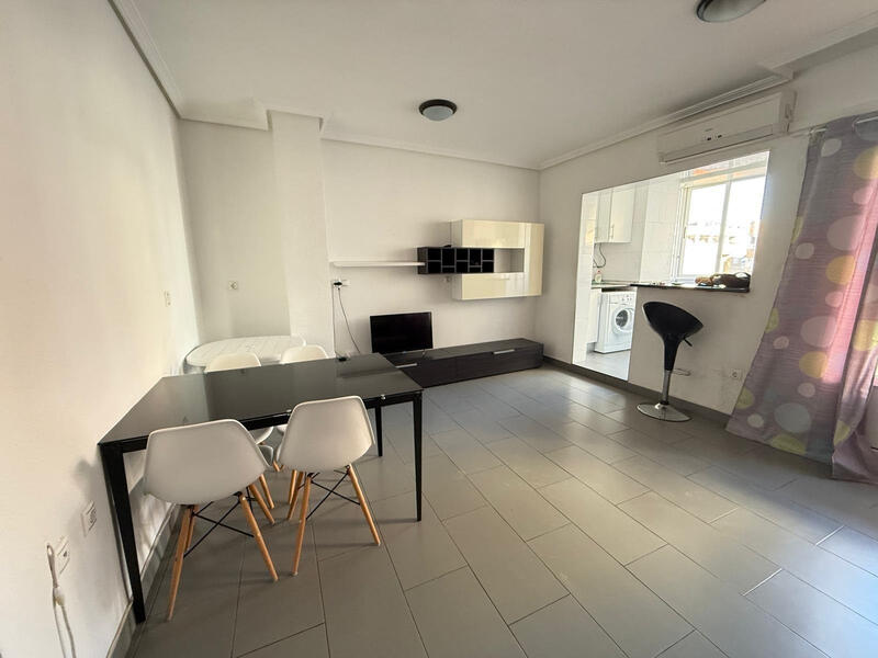 1 slaapkamer Appartement Te koop