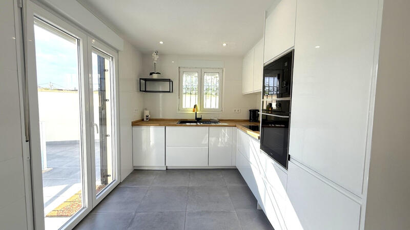 2 bedroom Villa for sale