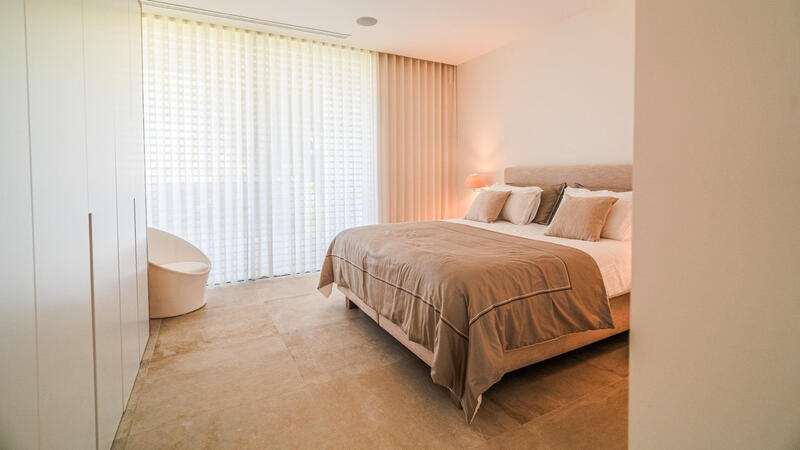 4 Schlafzimmer Villa zu verkaufen 4 Schlafzimmer Villa zu verkaufen