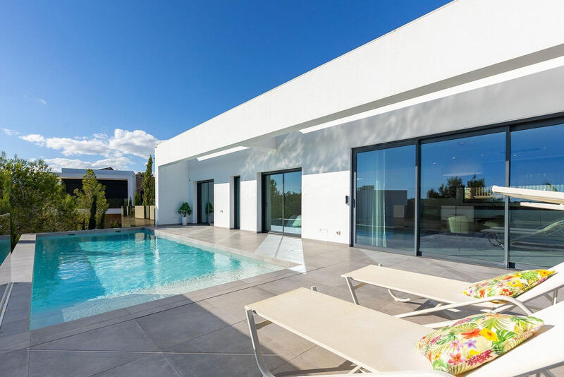 4 bedroom Villa for sale 4 bedroom Villa for sale