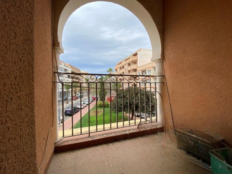 Apartment for sale in Torrevieja, Alicante Apartment for sale in Torrevieja, Alicante