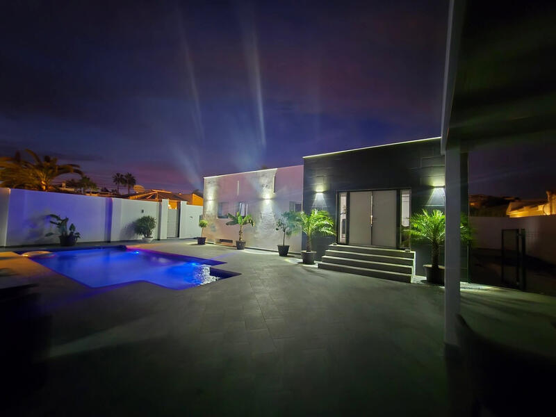 5 bedroom Villa for sale 5 bedroom Villa for sale