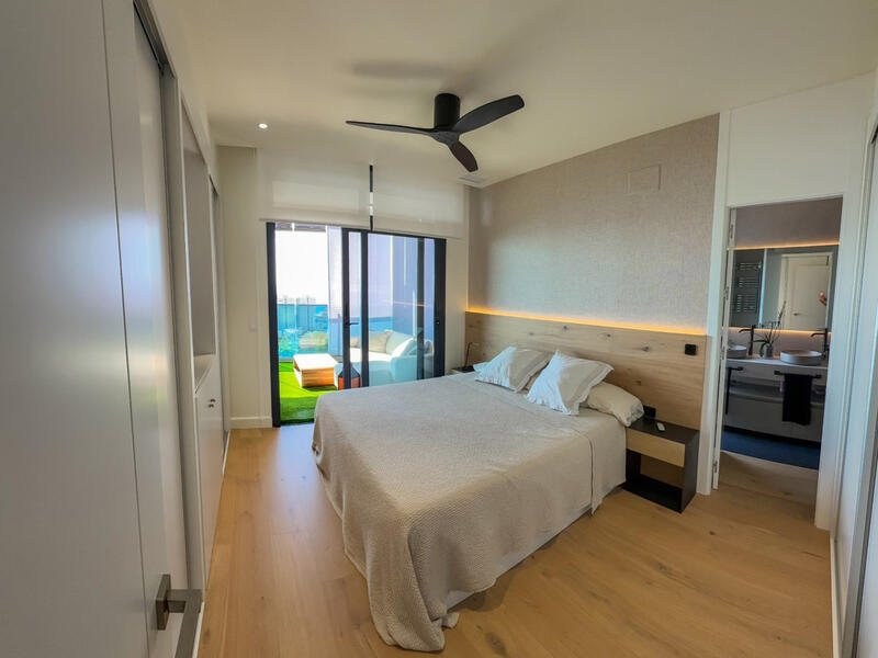 3 bedroom Apartment for sale