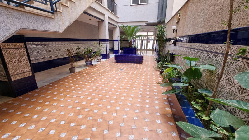 2 bedroom Apartment for sale 2 bedroom Apartment for sale