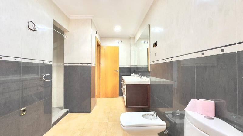 3 bedroom Apartment for sale 3 bedroom Apartment for sale