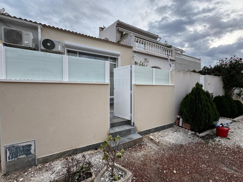 1 bedroom Villa for sale 1 bedroom Villa for sale