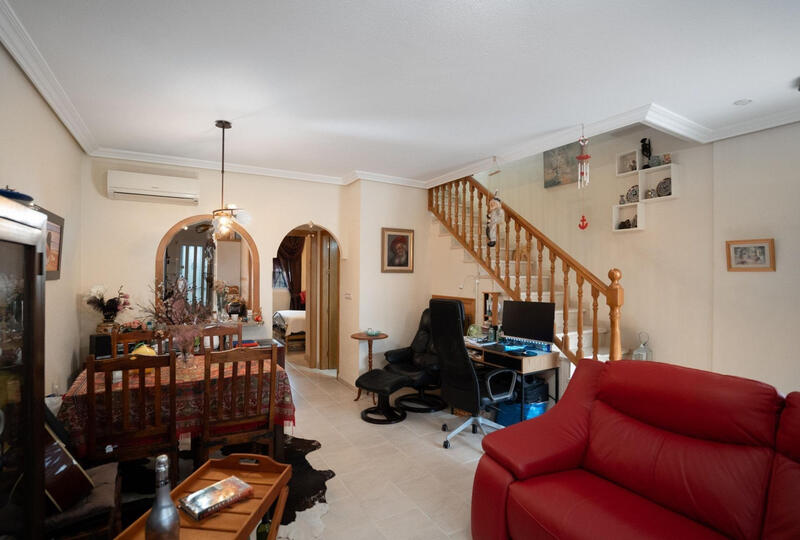 2 bedroom Townhouse for sale 2 bedroom Townhouse for sale