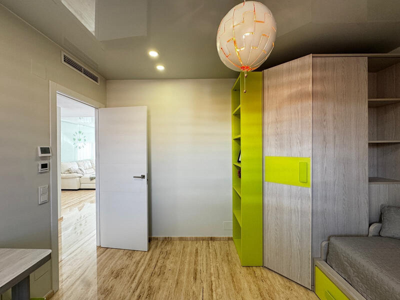 4 bedroom Apartment for sale 4 bedroom Apartment for sale