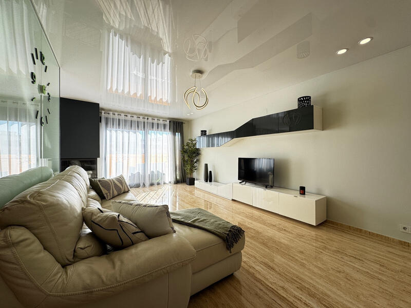 4 bedroom Apartment for sale 4 bedroom Apartment for sale