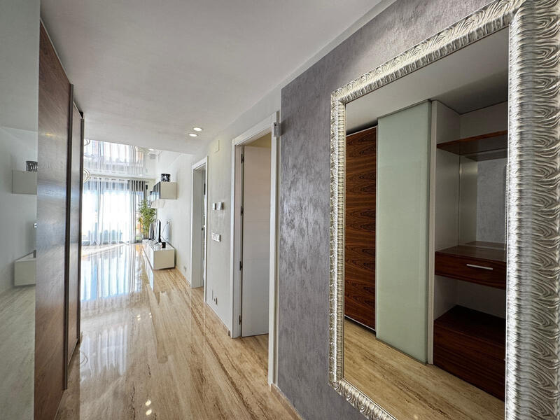 4 bedroom Apartment for sale 4 bedroom Apartment for sale