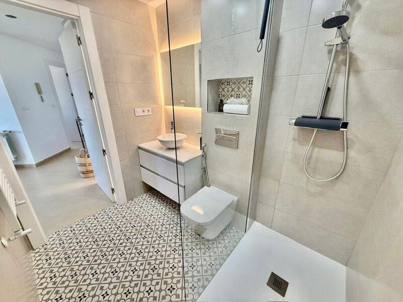 2 bedroom Apartment for sale 2 bedroom Apartment for sale