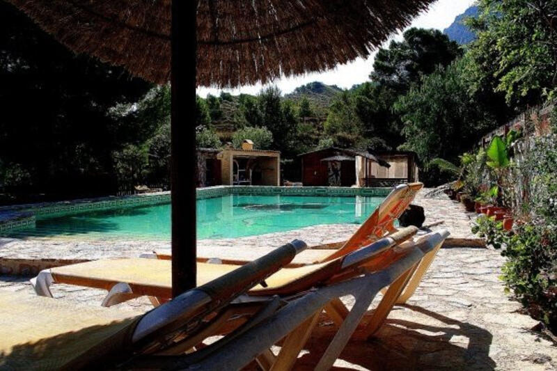 3 soveværelse Landsted til salg 3 soveværelse Landsted til salg