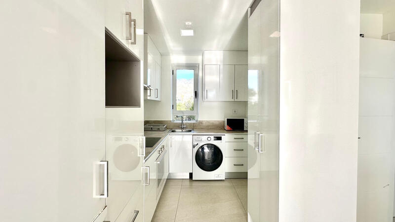 2 bedroom Apartment for sale 2 bedroom Apartment for sale