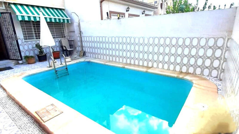 4 soveværelse Villa til salg