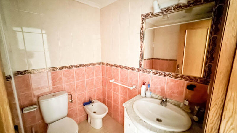 3 bedroom Apartment for sale 3 bedroom Apartment for sale