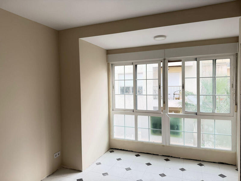 Lejlighed til salg i Torrevieja, Alicante