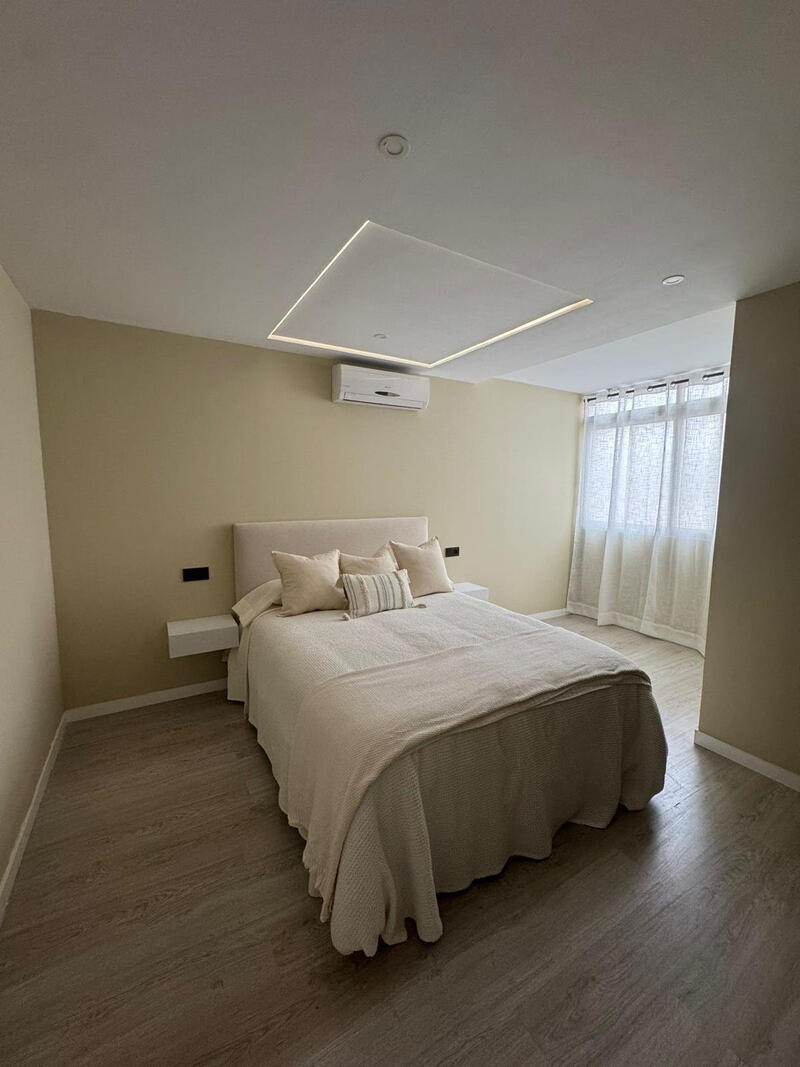 2 спальная комната квартира продается