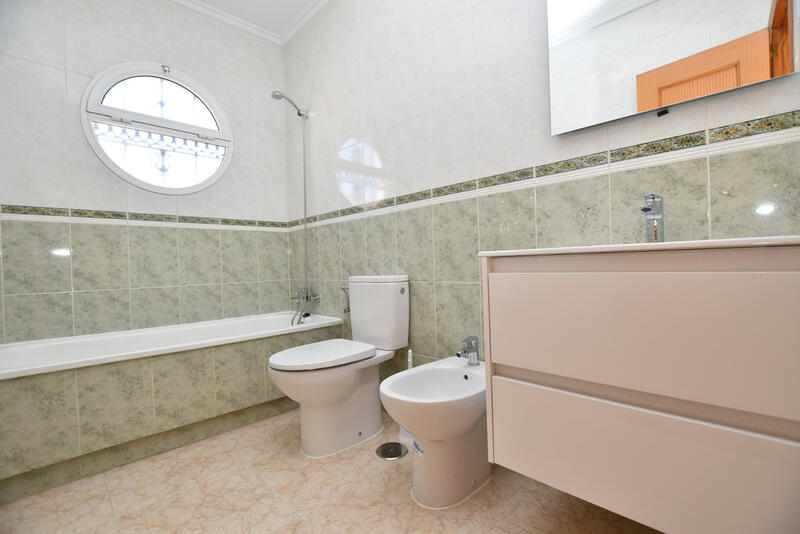 3 slaapkamer Tweezijdig Te koop