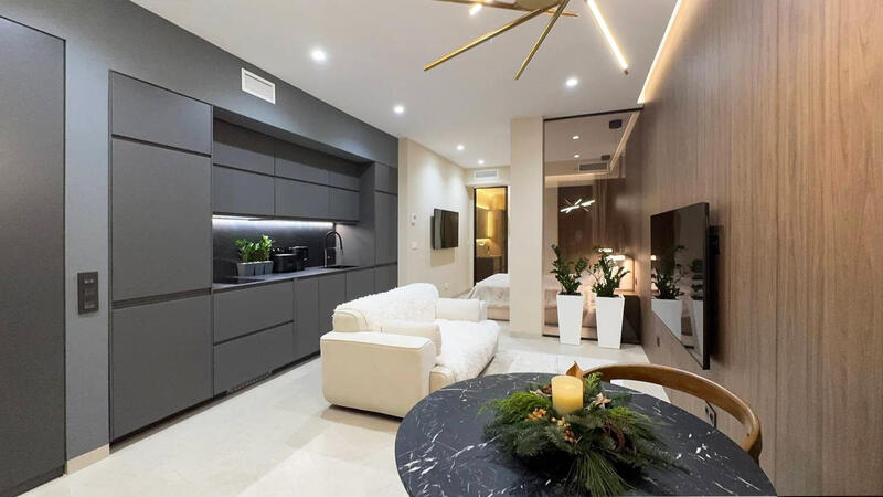 Apartamento en venta en Torrevieja, Alicante