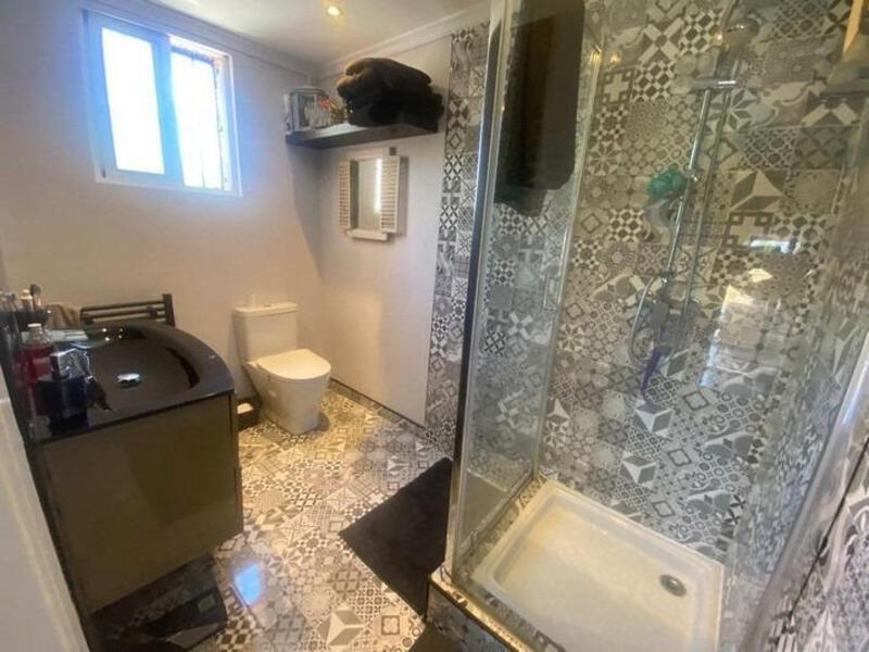 5 chambre Villa à vendre 5 chambre Villa à vendre