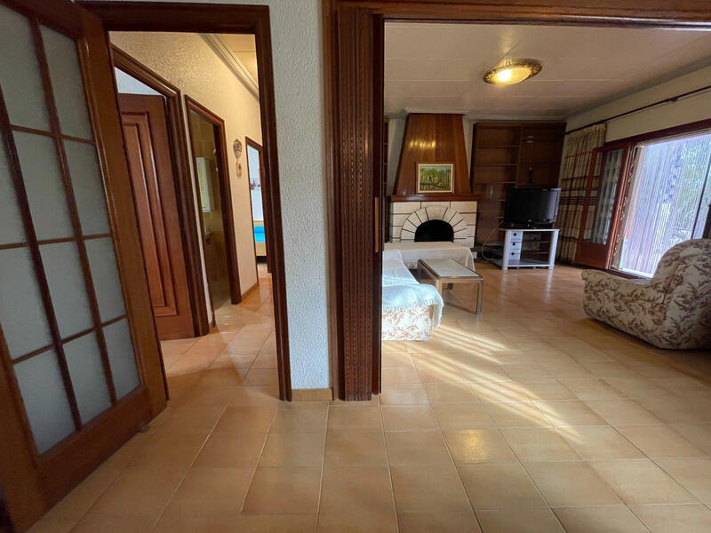 4 bedroom Villa for sale