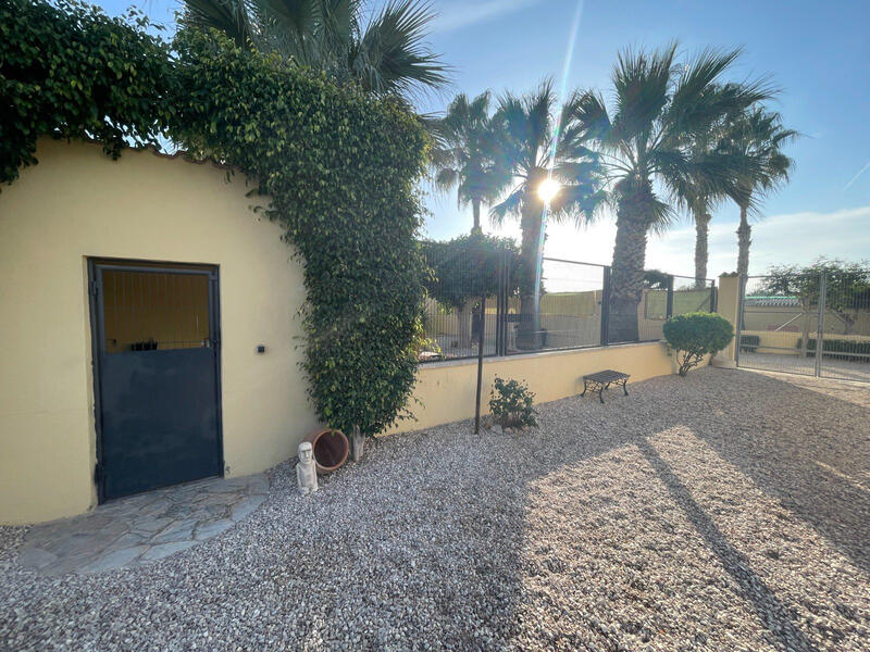 1 bedroom Country House for sale